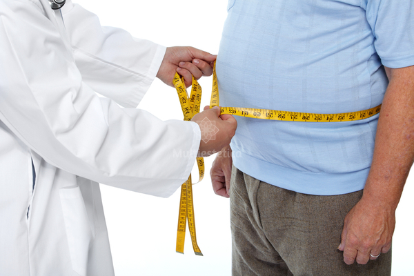 consulta médica pesaje operación reducción de estómago